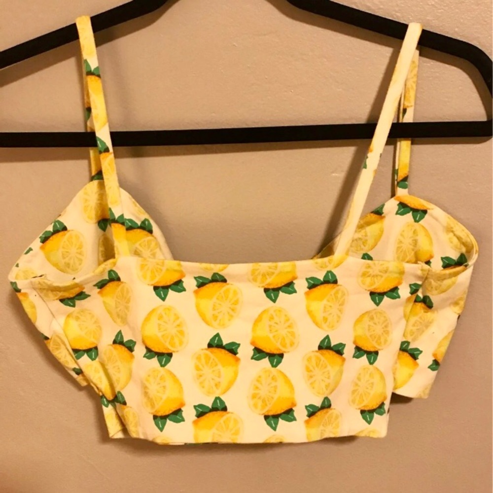 Lemon crop top